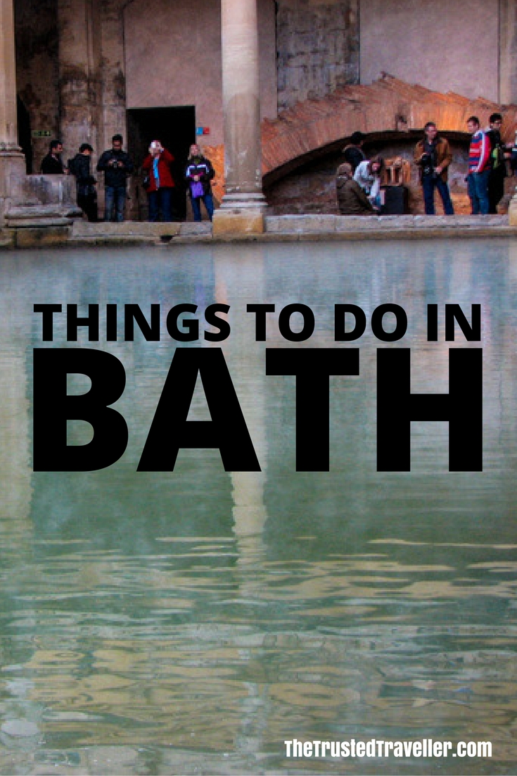 The Roman Baths are the biggest attraction on Bath, England. Don't miss them! - Things to Do in Bath - The Trusted Traveller