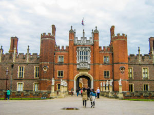 Hampton Court Palace - London: 60 Things to See & Do - The Trusted Traveller