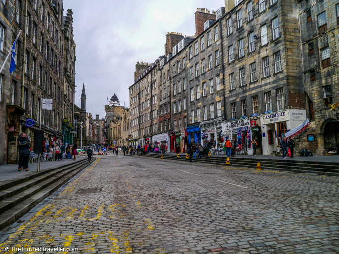 Edinburgh's Royal Mile - Things to Do in Edinburgh - The Trusted Traveller