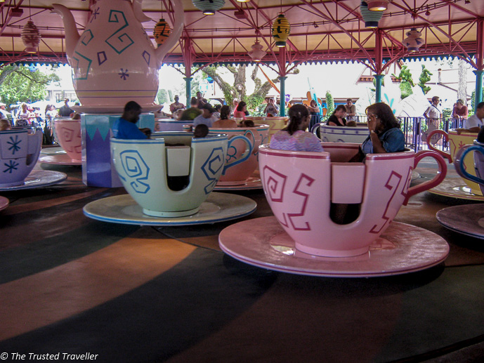 The Mad Hatter's Tea Party ride at Magic Kingdom - Guide to the Orlando Theme Parks - The Trusted Traveller