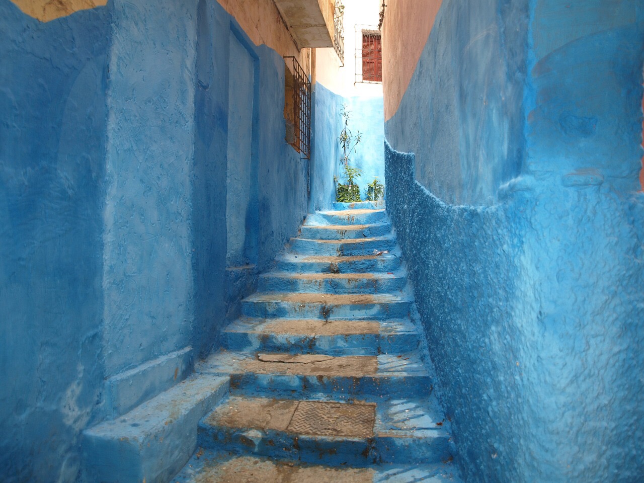 Seek the Blues in Chefchaouen - 5 Must-Do Experiences in Morocco - The Trusted Traveller