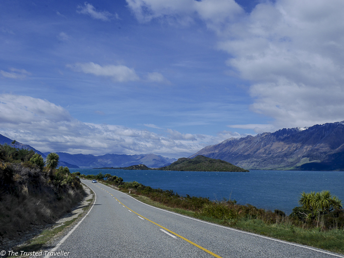 The spectacular road to Glenorchy - Things to Do in Queenstown - The Trusted Traveller