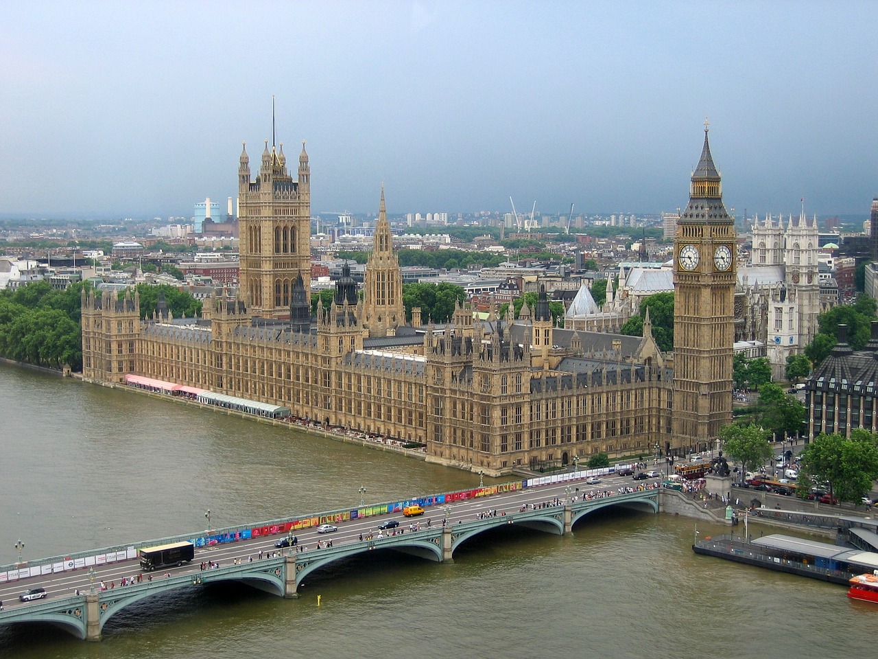 Big Ben & The Houses of Parliament, London - See the Best of England: A Three Week Itinerary - The Trusted Traveller