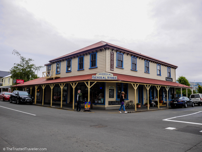 Akaroa - What to See on a Day Trip to Akaroa from Christchurch - The Trusted Traveller