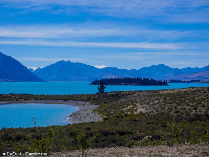 Lake Tekapo - The 10 Most Stunning Lakes on New Zealand's South Island - The Trusted Traveller