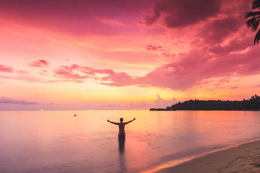 Koh Mak Sunset - One Week Island Hopping in the Gulf of Thailand: Koh Chang, Koh Kood, Koh Mak - The Trusted Traveller