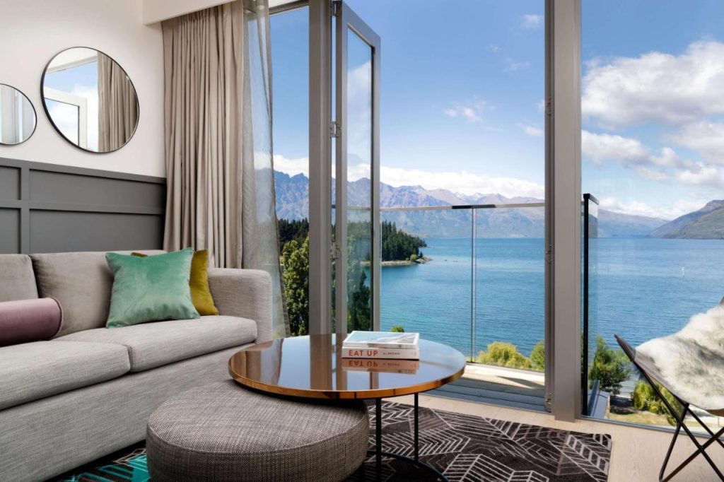 Where to Stay in Queenstown - The Trusted Traveller