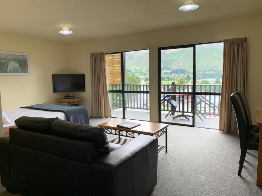 Where to Stay in Wanaka, New Zealand - The Trusted Traveller