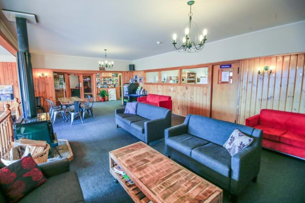 Where to Stay in Wanaka, New Zealand - The Trusted Traveller